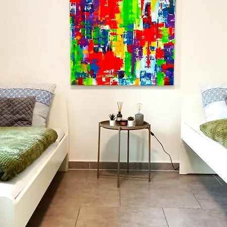 Topflat Mit Kueche I Gratis Parkplatz I Zwei Schlafzimmer I Zentrumnah 도르트문트