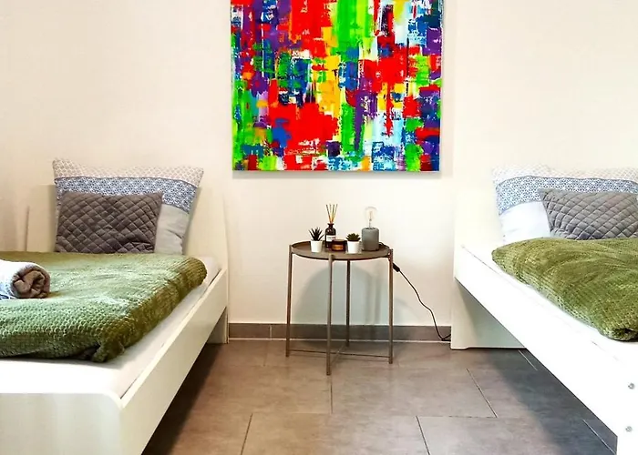 Topflat Mit Kueche I Gratis Parkplatz I Zwei Schlafzimmer I Zentrumnah Dortmund