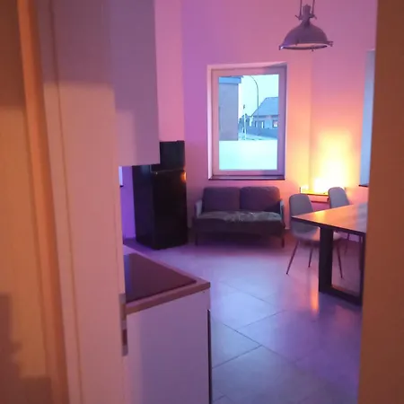 Topflat Mit Kueche I Gratis Parkplatz I Zwei Schlafzimmer I Zentrumnah *