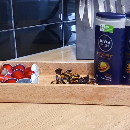 Topflat Mit Kueche I Gratis Parkplatz I Zwei Schlafzimmer I Zentrumnah *