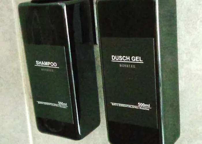 Apartment Topflat Mit Kueche I Gratis Parkplatz I Zwei Schlafzimmer I Zentrumnah *